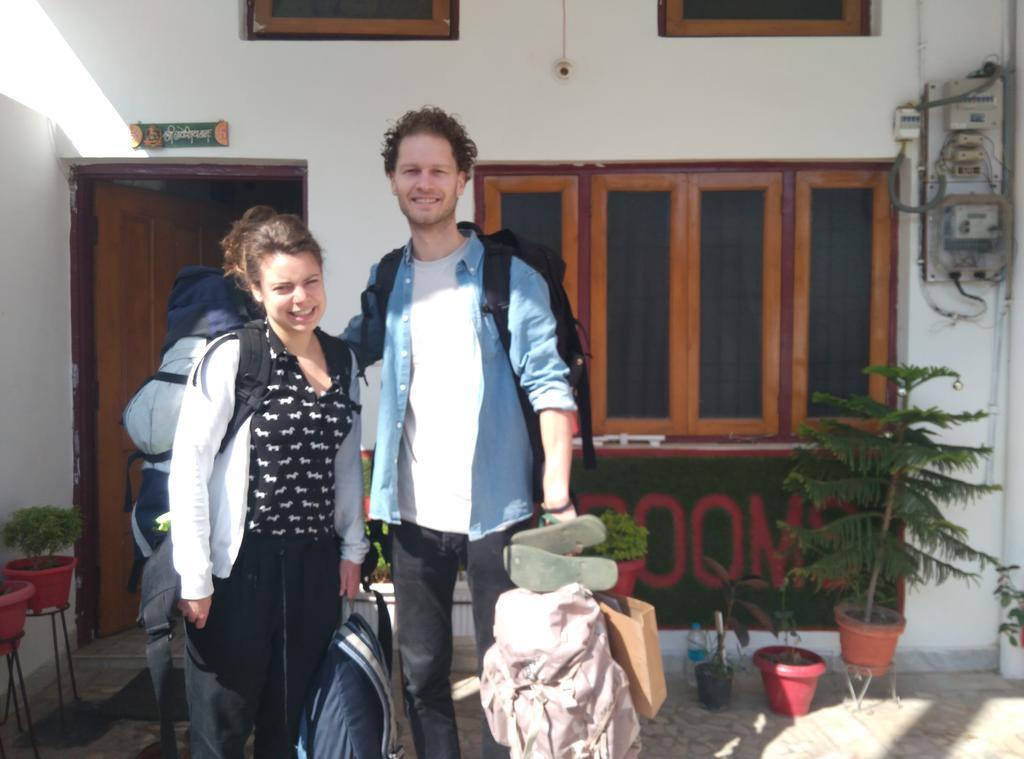 Wow Rooms 4 You Jabalpur Esterno foto